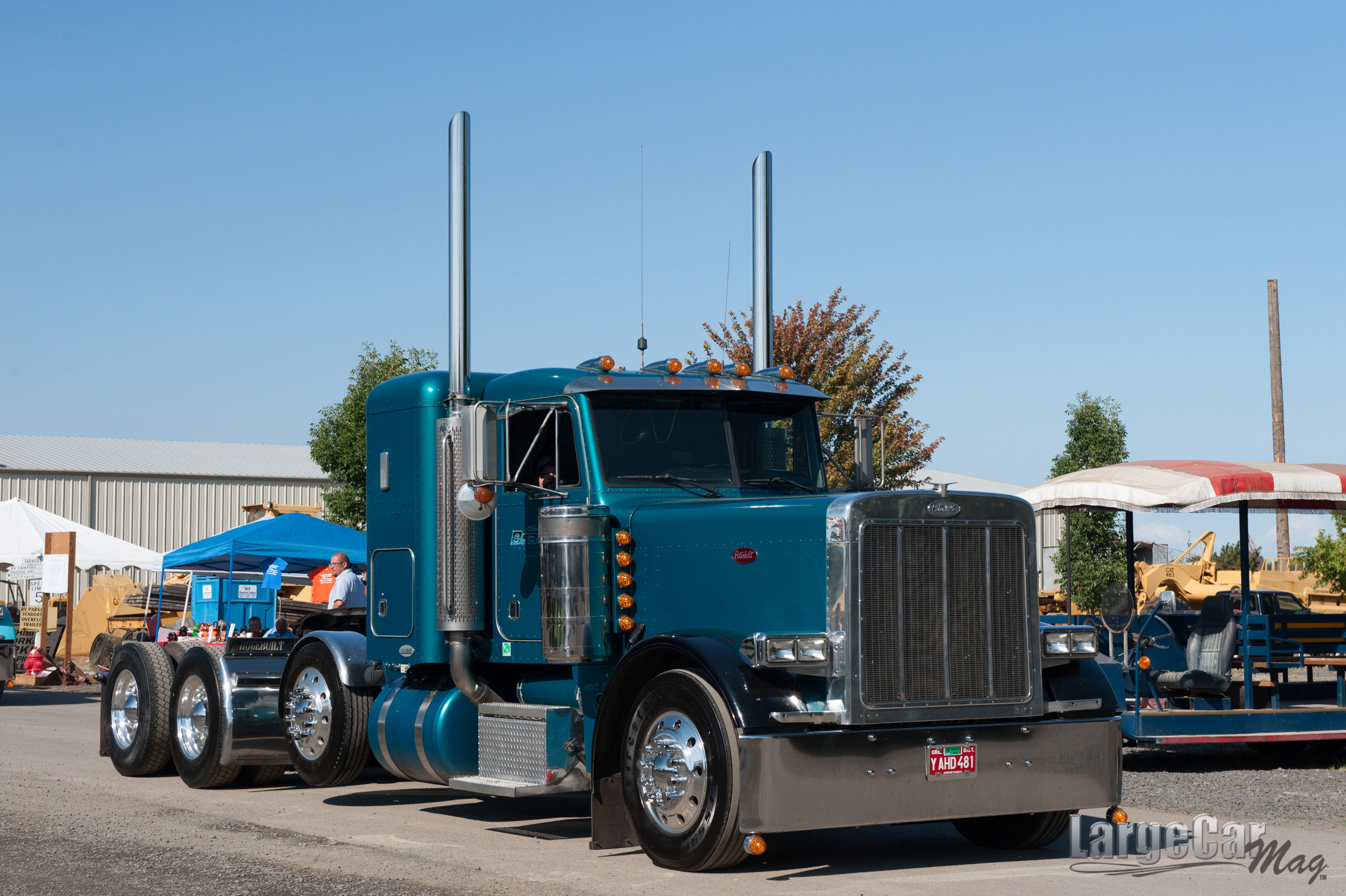 Index of /wpcontent/gallery/2014brookstruckshowhanksuderman